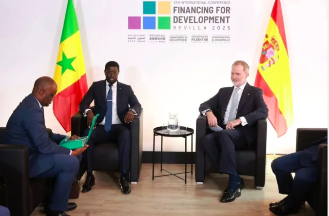 Financement du développement : Bassirou Diomaye Faye rencontre le Roi d’Espagne à Séville