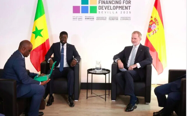 Financement du développement : Bassirou Diomaye Faye rencontre le Roi d’Espagne à Séville